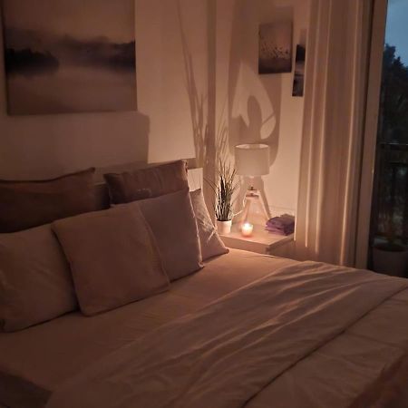 Serene Home Stay Bangalore Bagian luar foto