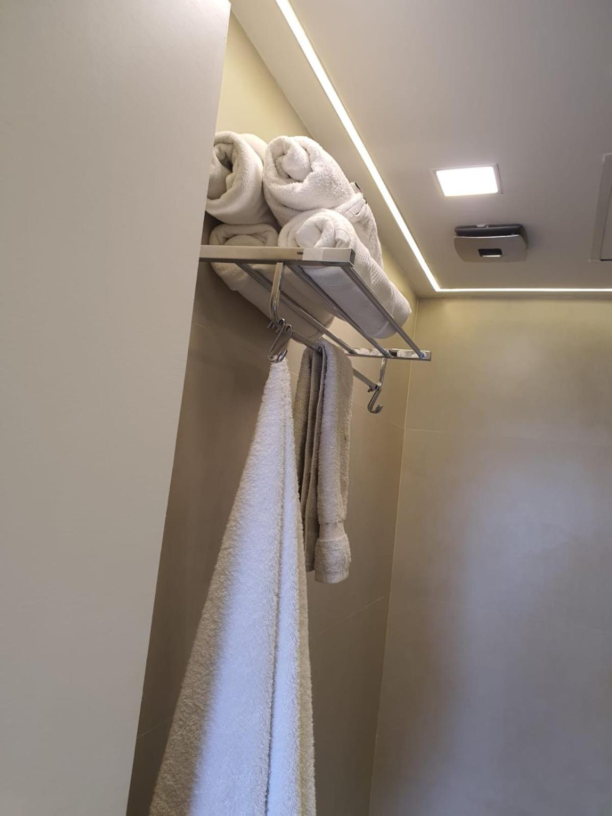 Serene Home Stay Bangalore Bagian luar foto